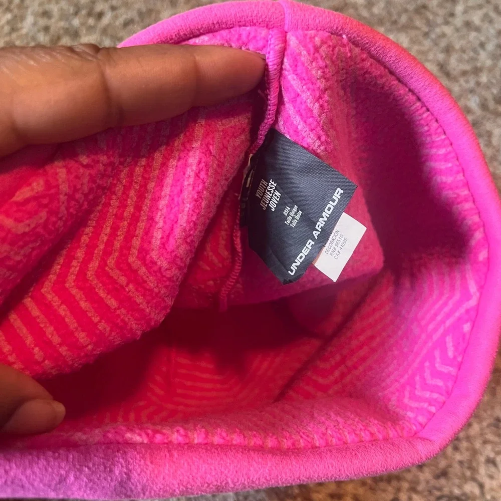 Under Armour‎ Youth Beanie Hat Pink Fleece Winter